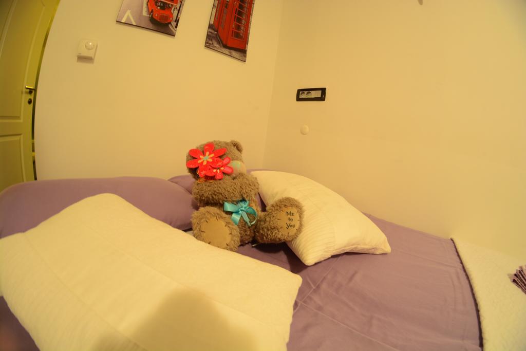 Apartment Arpa ลูบลิยานา ภายนอก รูปภาพ