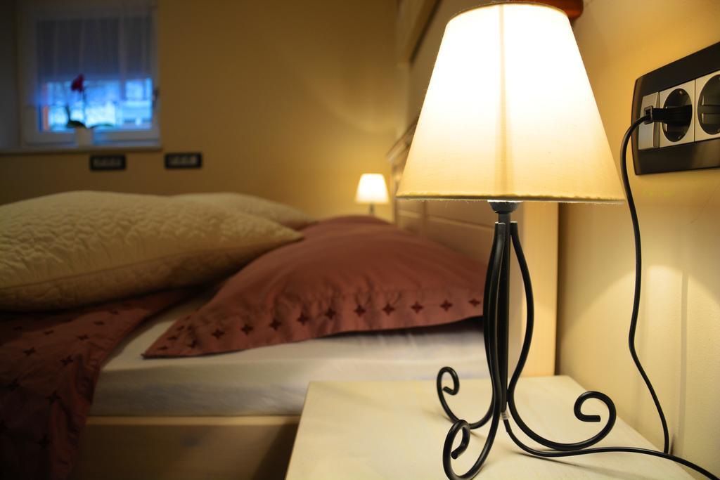 Apartment Arpa ลูบลิยานา ภายนอก รูปภาพ