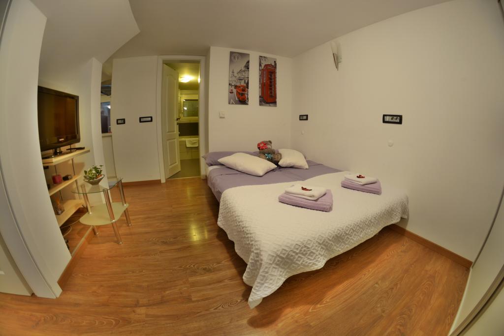 Apartment Arpa ลูบลิยานา ห้อง รูปภาพ
