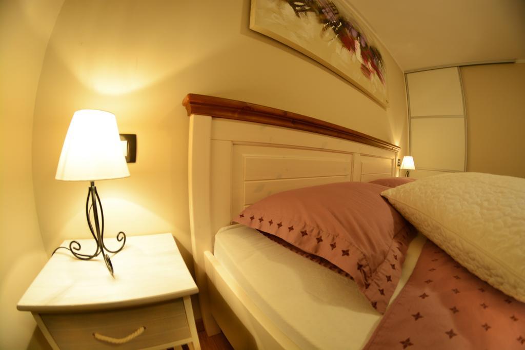 Apartment Arpa ลูบลิยานา ภายนอก รูปภาพ